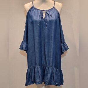 Umgee Chambrey Denim Blue 3/4 Cold Shoulder Sleeve Tunic